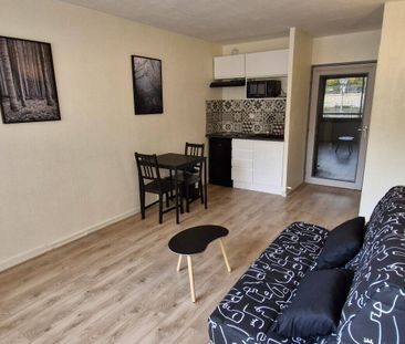 Location appartement 1 pièce 24.53 m² à Toulon (83000) - Photo 2