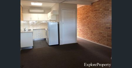 East Mackay Beach Front Unit - Available Early August - Photo 4