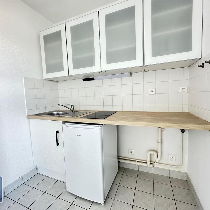 Location Appartement 1 pièce 19m² ST CYR SUR LOIRE 37540 - Photo 1