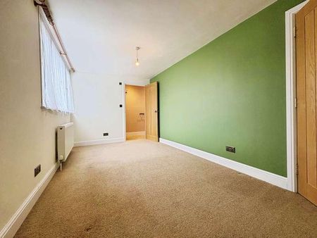 Beech Grove, Warminster, BA12 - Photo 3