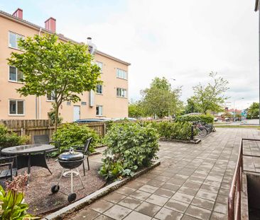 Torpagatan 20 - Photo 1