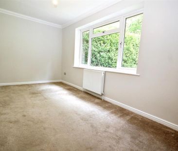 3 bedroom bungalow to rent - Photo 4