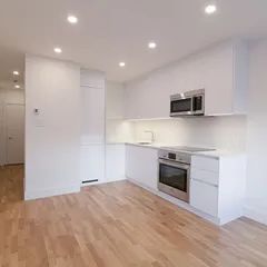 2 rooms apartment of 59m² in Montreal - Photo 2