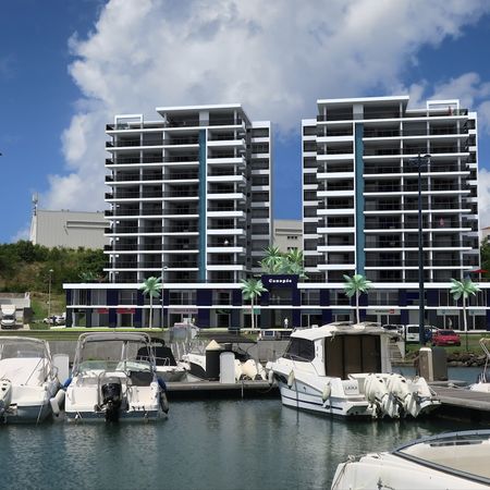 Location Appartement 3 pièces 85m² FORT DE FRANCE 97200 - Photo 3