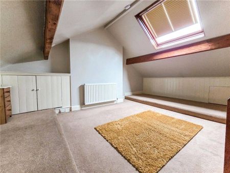 2 bedroom terraced house to rent - Photo 2