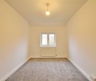 2 bedroom semi-detached house to rent - Photo 3
