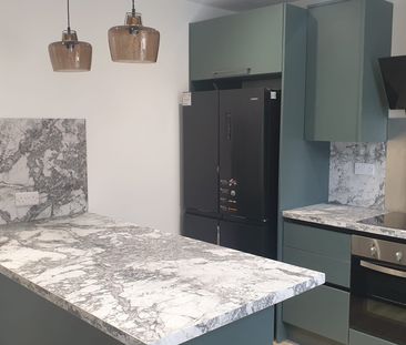6 Bed - 2 School View, Hyde Park, Leeds - LS6 1EN - Student - Photo 6