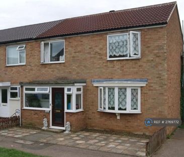 3 bedroom end of terrace house to rent - Photo 1