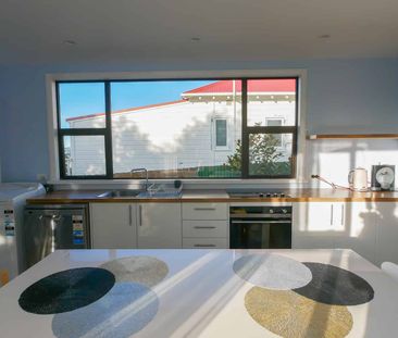 3 Bedroom Home in Maryhill - Photo 5