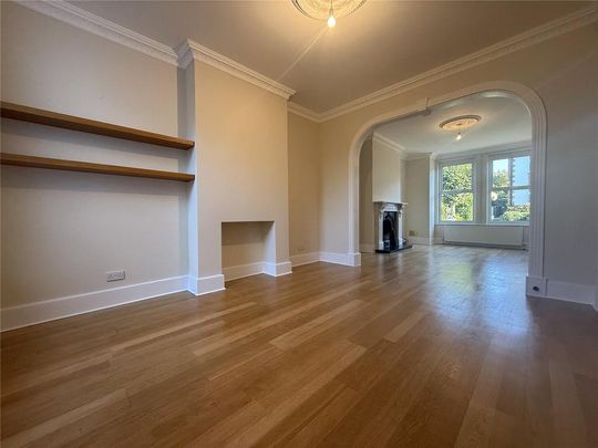 4 bedroom terraced house to rent - Photo 1