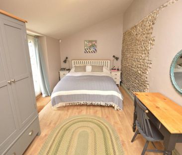 2 bedroom semi-detached bungalow to rent - Photo 6