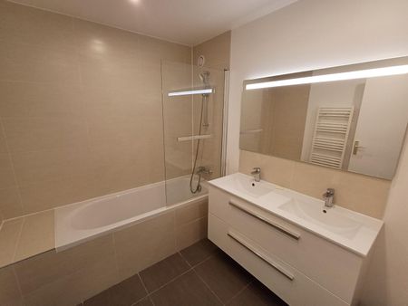 location Appartement F3 DE 78.61m² À ST GERMAIN EN LAYE - Photo 5