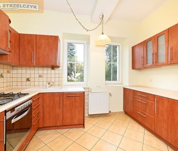 Piętro willi. Balkon. Przy metrze Racławicka - Фото 2