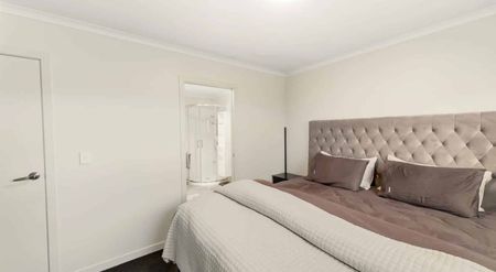 A Gore Gem - Photo 2