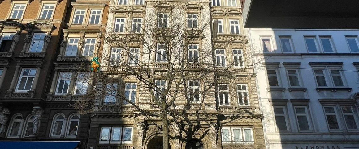 2,5 - Zimmer-Wohnung in Hamburg-St. Georg (Lange Reihe 71) - Photo 1