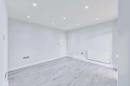 Kingswood Estate, Sydenham, SE21 - Photo 3