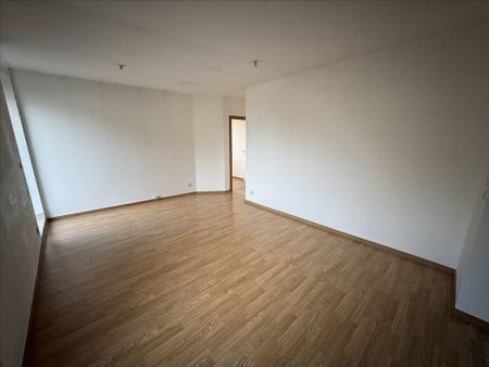 Location Appartement 3 pièces 58m² - Photo 2