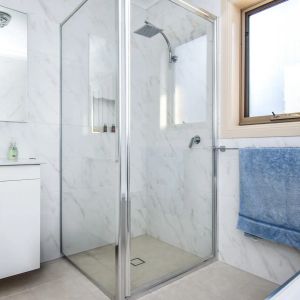 Move-In Ready Share House – Ideal for Students/FIFO - Photo 2