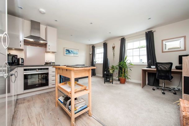 1 bedroom apartment to rent Portland Street, Cheltenham, GL52 - Photo 1