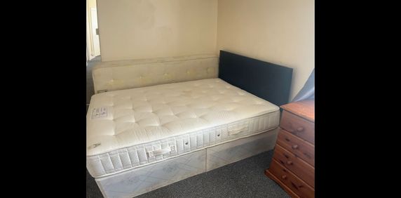 Room in a Shared House, Wembley Hill Road, HA9 - Photo 2