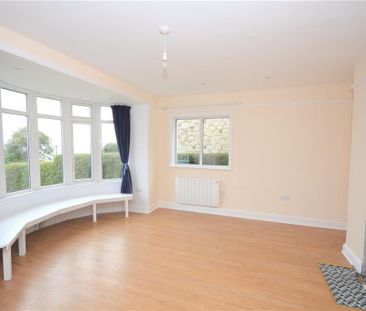 2 bedroom house to rent - Photo 1