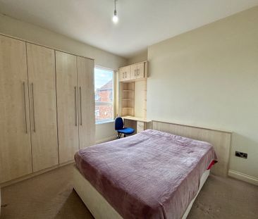 Newland Avenue, Hull - Photo 5