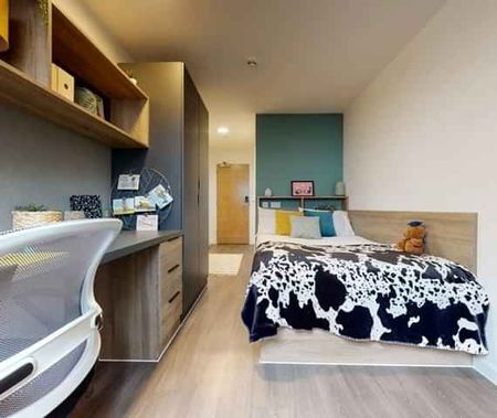 Bronze Ensuite Upper Level - Photo 3