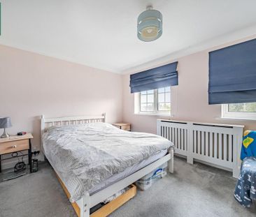 2 bedroom end of terrace house to rent - Photo 5