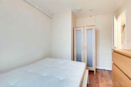 5 bedroom terraced house to rent - Photo 2