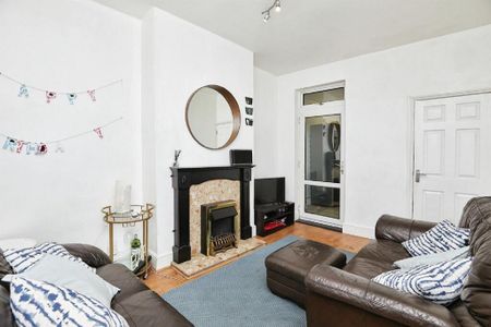 4 bedroom house to rent - Photo 4