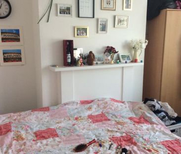 6 bedroom house to rent - Photo 1