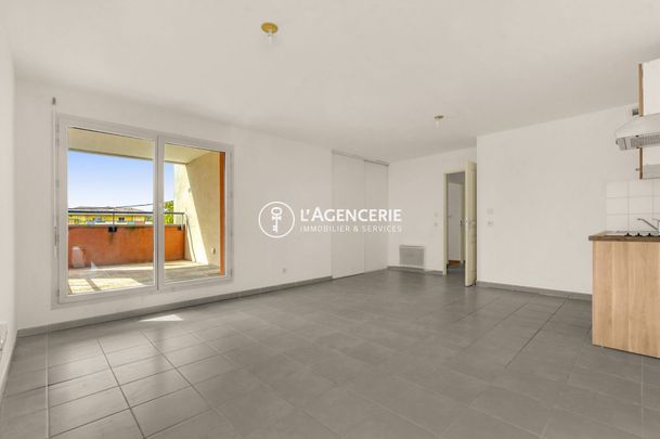 Avenue de Fronton – T3 avec terrasse et parking - Photo 1