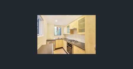 Inviting Victorian terrace in top location - Photo 4