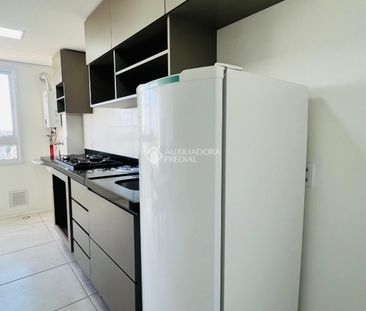 Apartamento com 2 quartos e 54m² para alugar em Fátima, Canoas. - Foto 4