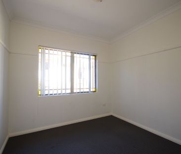 Spacious & Modern 3 Bedroom Villa!! - Photo 6