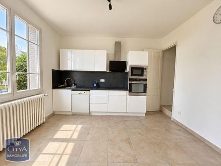 Location Maison 4 pièces 105m² CHARNAY LES MACON 71850 - Photo 5