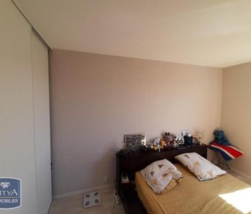 Location Appartement 2 pièces 50m² LAVAL 53000 - Photo 3