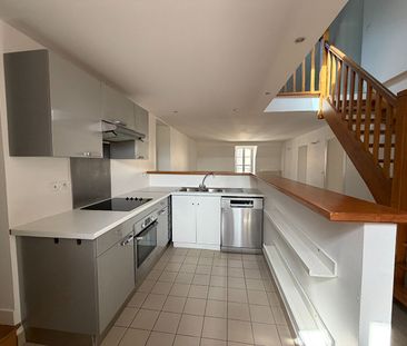 Location Appartement 5 pièces 93m² - Photo 2