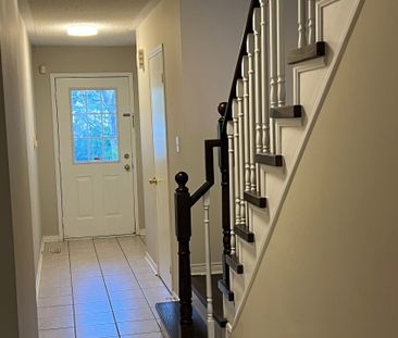 For Lease - 4600 Kimbermount Avenue Unit# 89, Mississauga, Ontario - Photo 4