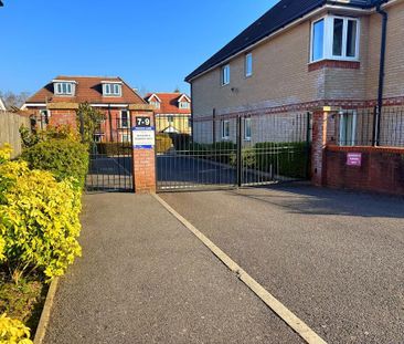 2 bedroom flat to rent - Photo 5
