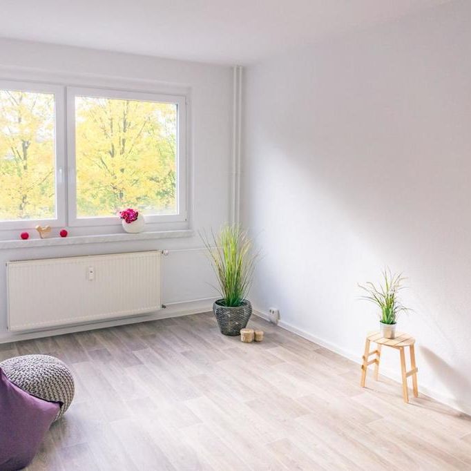 Geräumige 2-Raum-Wohnung mit Balkon - Foto 1