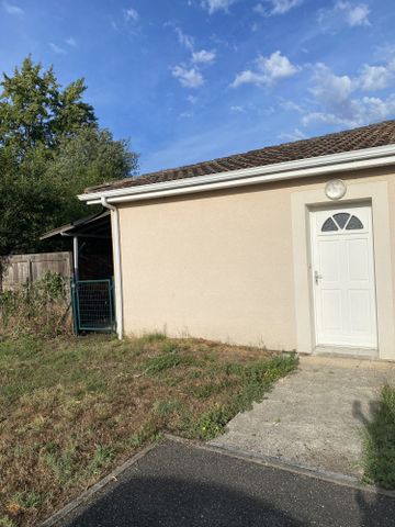 Location Maison 2 pièces 55m² ST MEDARD EN JALLES 33160 - Photo 4