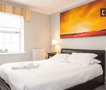 2-bedroom apartment for rent in Pembroke, Dublin - Photo 4