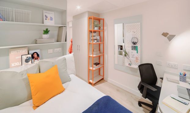 6 Bed Cluster En-suite - Photo 1