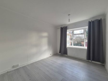 Islington, Halesowen, Halesowen, B63 - Photo 2