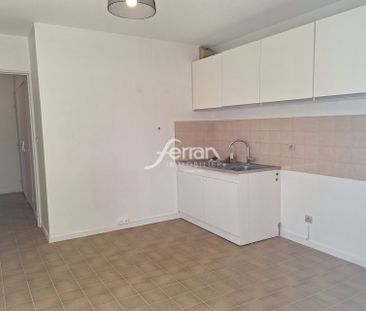 Location Appartement 3 pièces 65m² DRAGUIGNAN 83300 - Photo 6