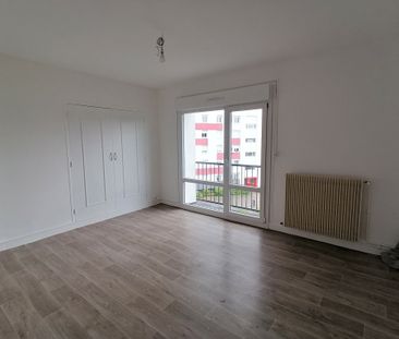 Location Appartement 4 pièces 73m² TROYES 10000 - Photo 1