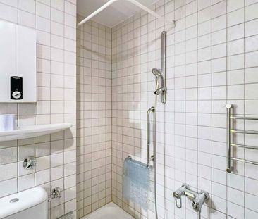 3-Zimmer-Wohnung in freistehendem Mehrfamilienhaus - Photo 3