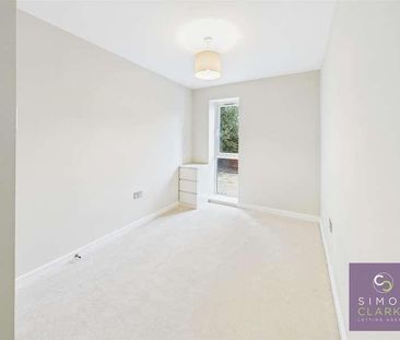Brunswick Park Road, New Southgate, N11 - Photo 4