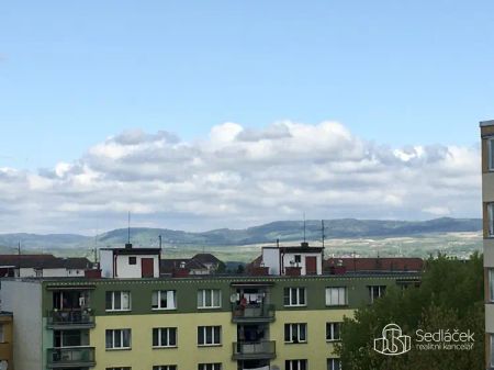 Pronájem bytu 1+1 s balkonem, Sokolov - Fotografie 4